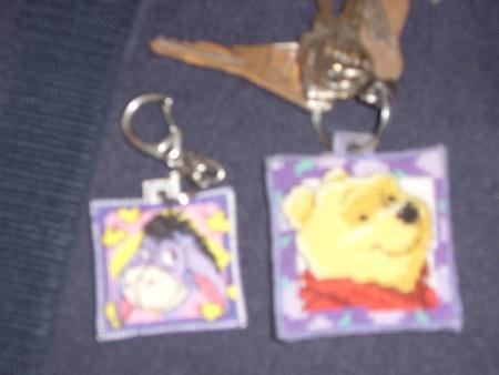 PETITS PORTE CLEFS